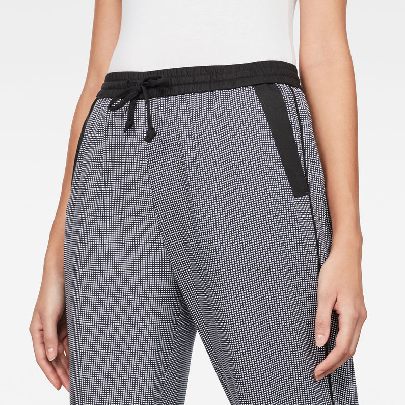 G-Star RAW® Bronson Loose High Waist waist Sport Chino Medium blue detail shot