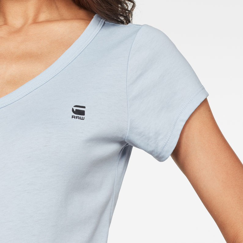 G-Star RAW® Eyben Slim V-Neck T-Shirt Light blue detail shot