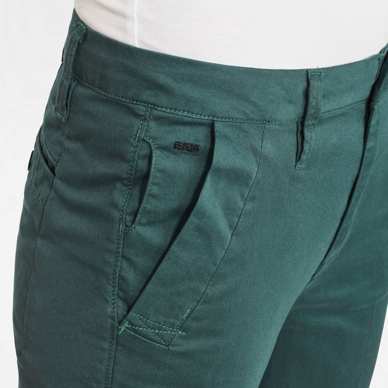 G-STAR® Bronson Mid Waist Skinny Chino Grün detail shot
