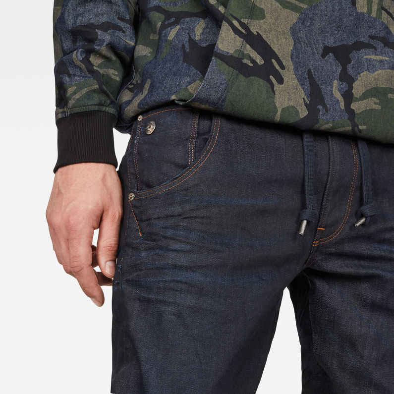 G-Star RAW® Arc 3D Sport Tapered Cuff Pants Azul oscuro detail shot