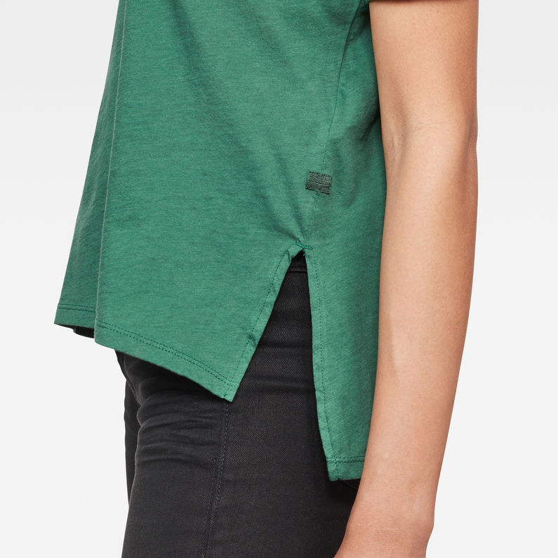 G-Star RAW® Raw Correct Ovvela Straight Deep-V 1/2-Sleeve T-Shirt Green detail shot