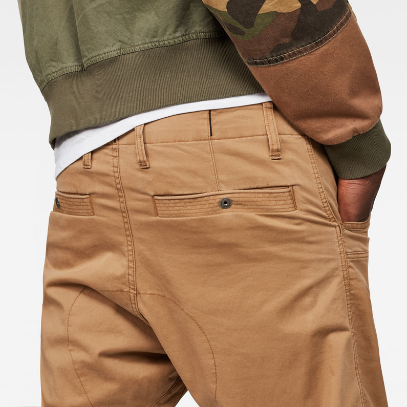 G-Star RAW® Powel 3D Tapered Cuffed Pants Brun detail shot
