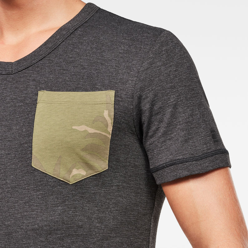 G-Star RAW® Hawaii Camo Kantano Slim T-shirt Grey detail shot