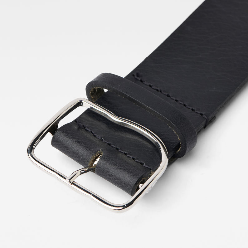 G-Star RAW® Skyper Belt Black detail shot buckle