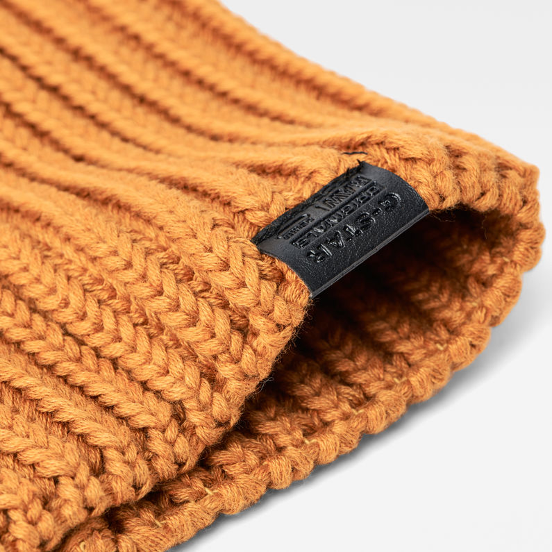 G-Star RAW® Venetio Beanie Orange detail shot buckle