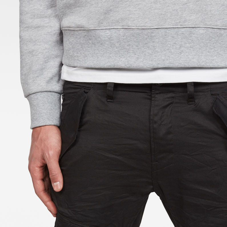 G-Star RAW® Rovic Deconstructed Tapered Cuffed Jeans Zwart detail shot