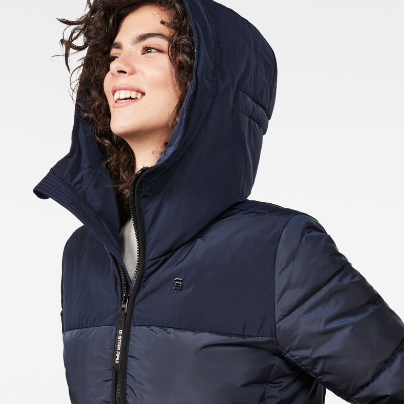 G-Star RAW® Whistler Hooded Quilted Slim Long Coat Dunkelblau detail shot