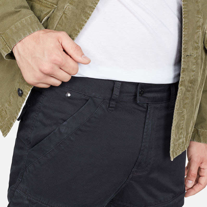 G-STAR® Rackam Straight Tapered Cuffed Pant Black detail shot