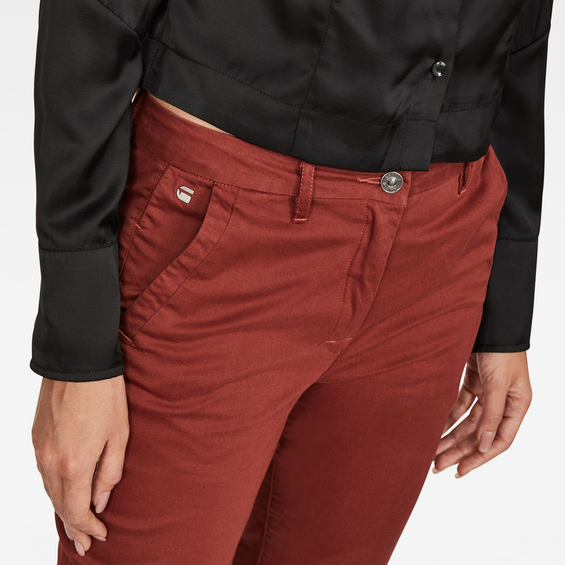 G-STAR® Bronson Mid Waist Skinny Chino Braun detail shot