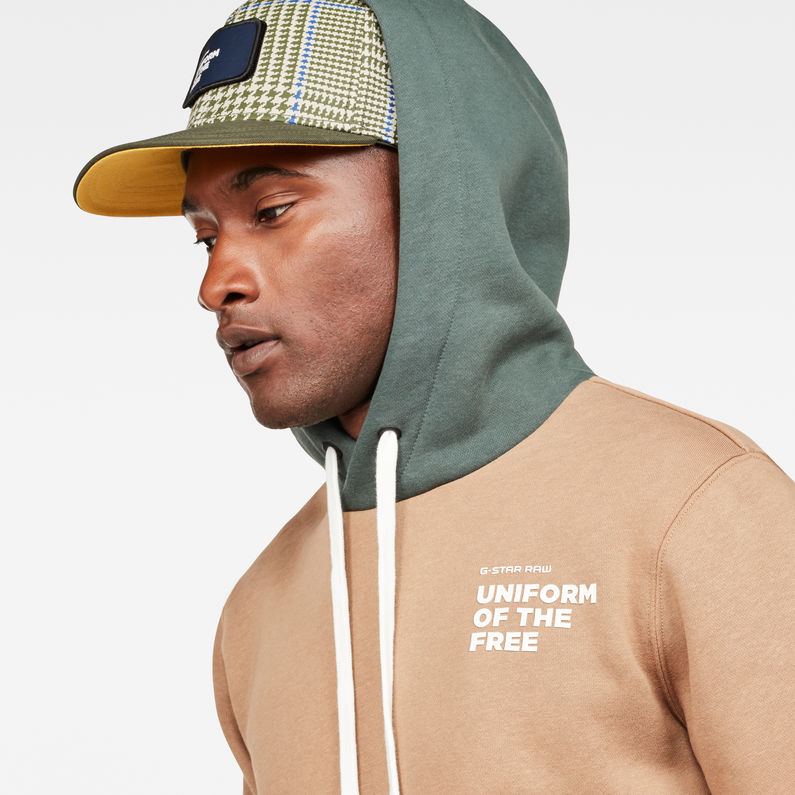G-Star RAW® Core Hooded Sweat Braun detail shot