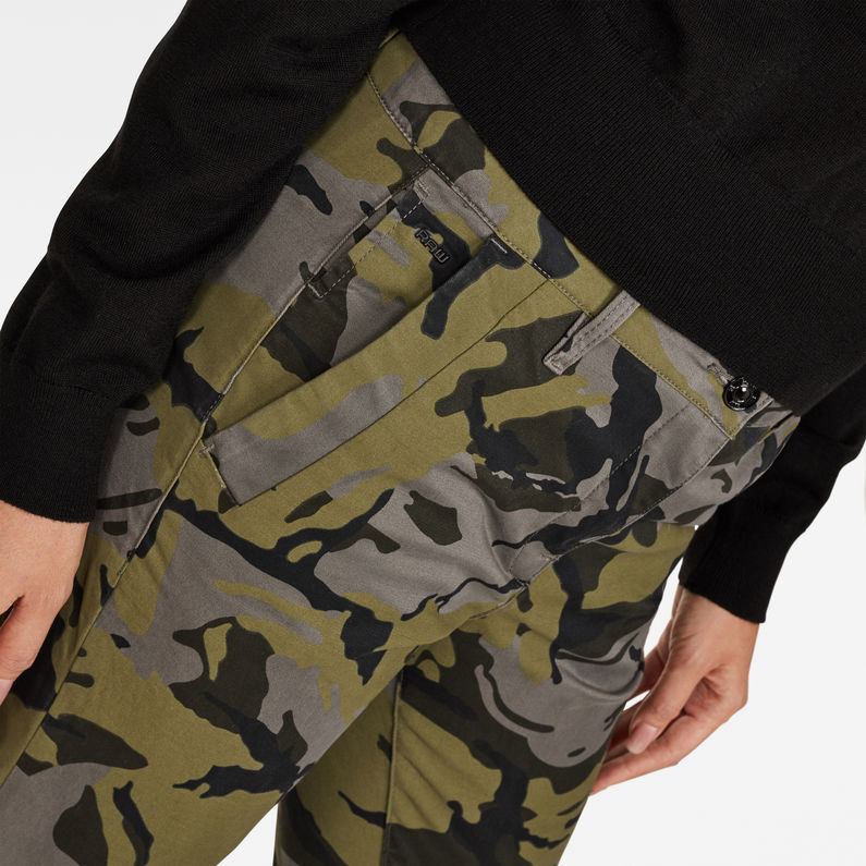 G-STAR® Bronson Mid Waist Skinny Pants Grey detail shot