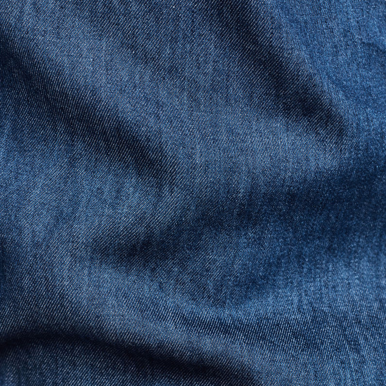 G-Star RAW® Bristum Pleated Wide Leg Chino Mittelblau fabric shot