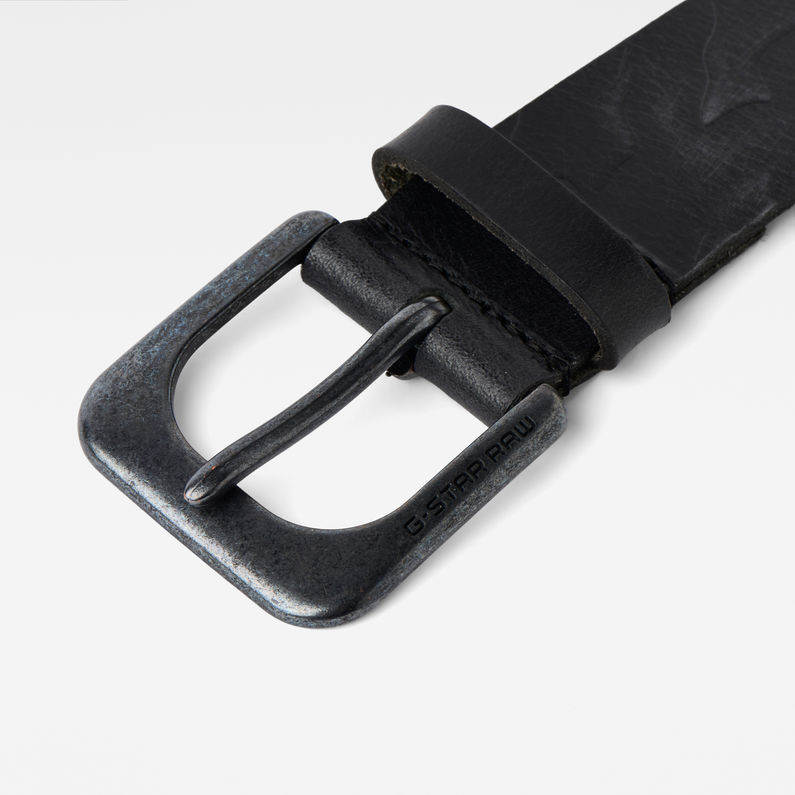 G-Star RAW® Dirik Deboss Belt Negro detail shot buckle
