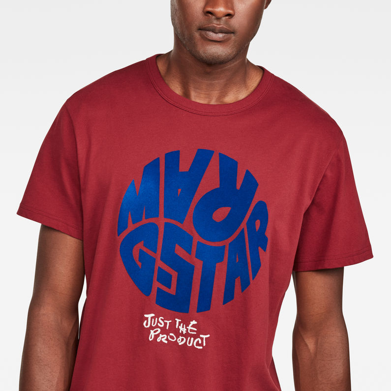 red g star shirt