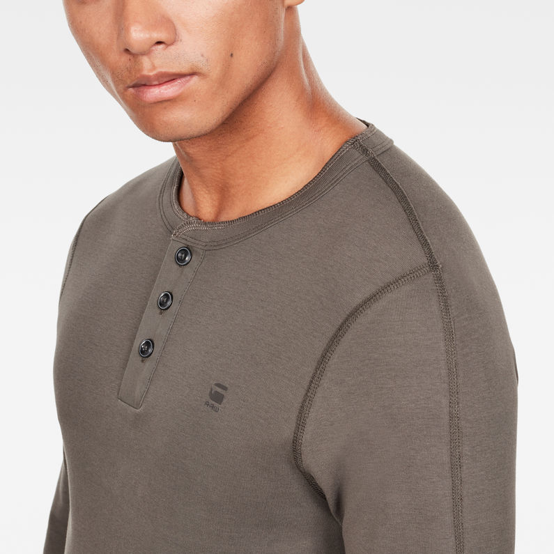 G-Star RAW® Korpaz Slim Granddad T-Shirt Grey detail shot