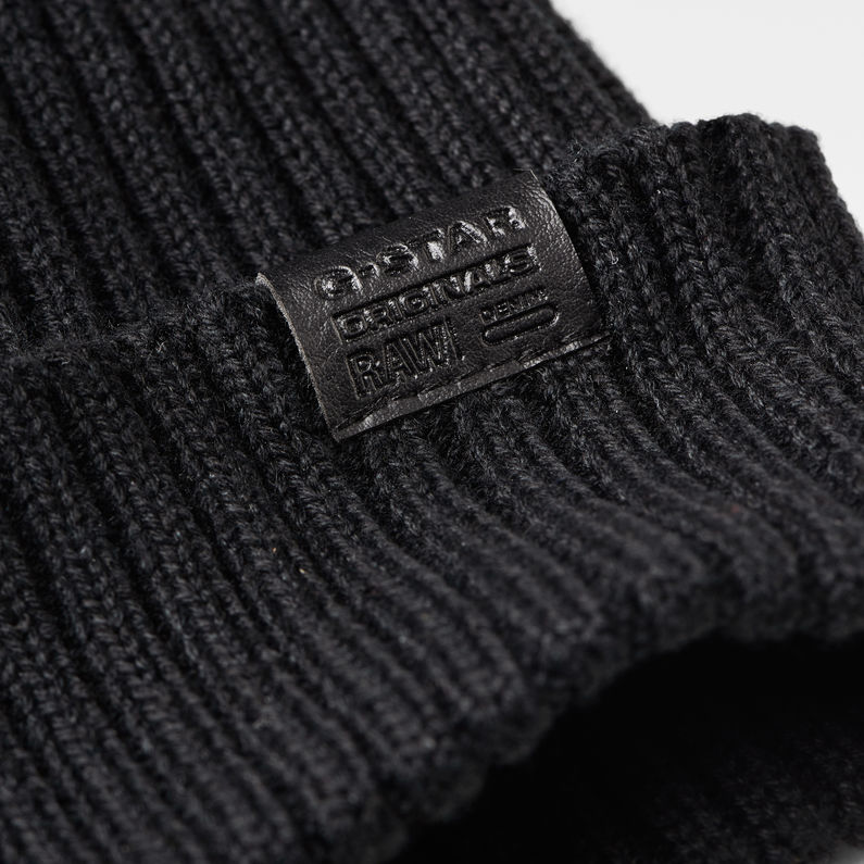 G-Star RAW® Caisa Beanie Black detail shot buckle