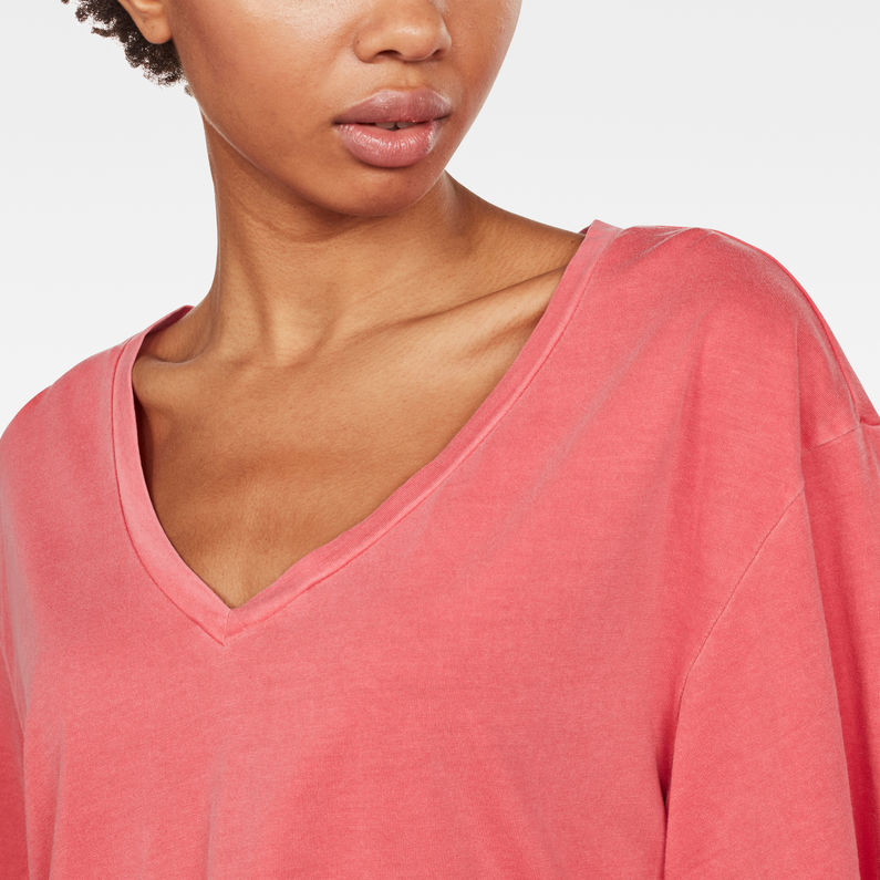 G-Star RAW® Rie V-Neck T-Shirt Rot detail shot
