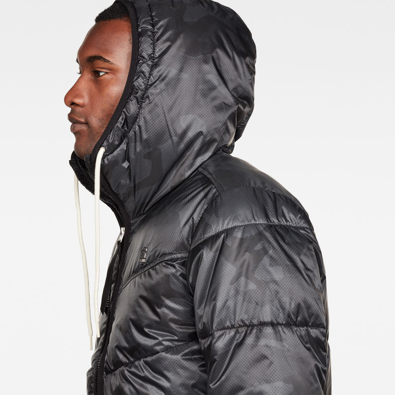 G-Star RAW® Attacc-s Camo Ann Puffer Jacket Black detail shot