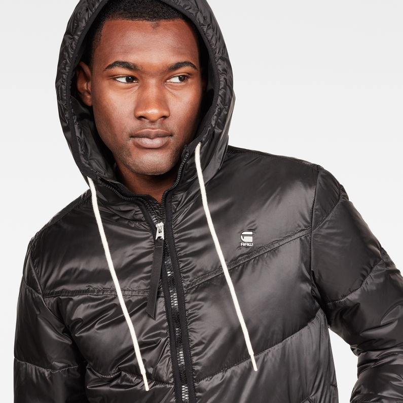 G-Star RAW® Attacc-s Ann Puffer Jacket Schwarz detail shot