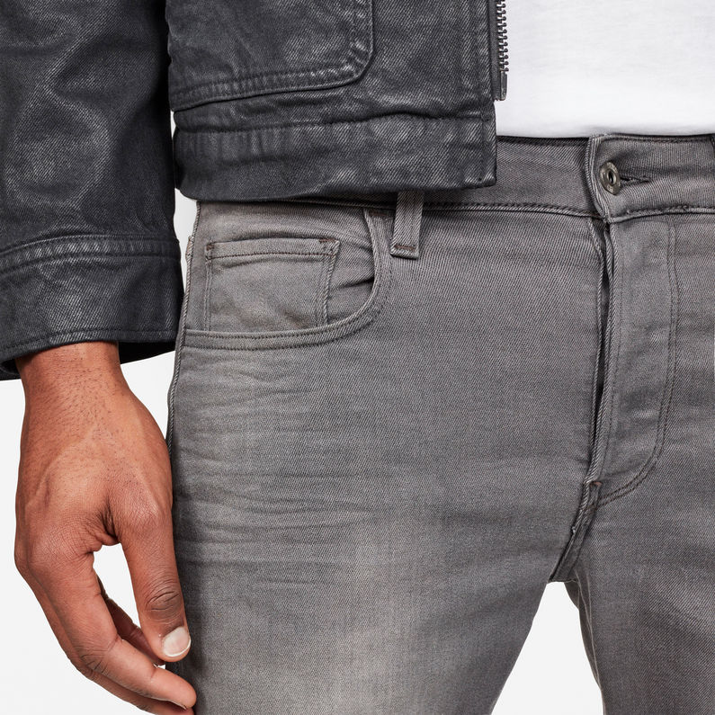 G-STAR® 3301 Denim Slim Shorts Grau detail shot buckle