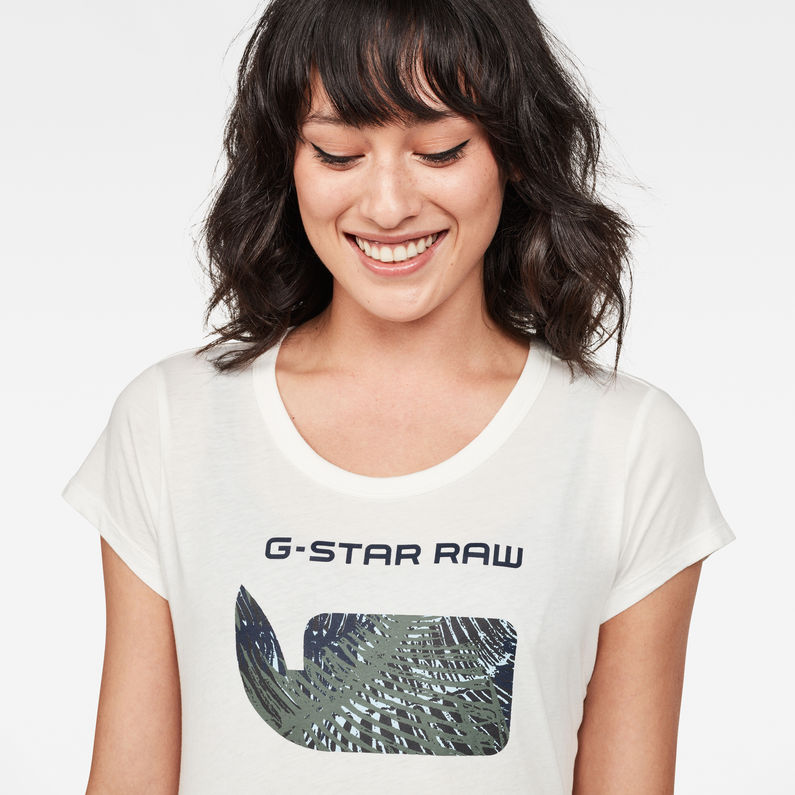 G-Star RAW® Graphic 18 Slim T-Shirt Beige detail shot