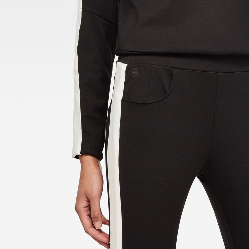 G-STAR® D-Staq Stripe Sweatpant Black detail shot