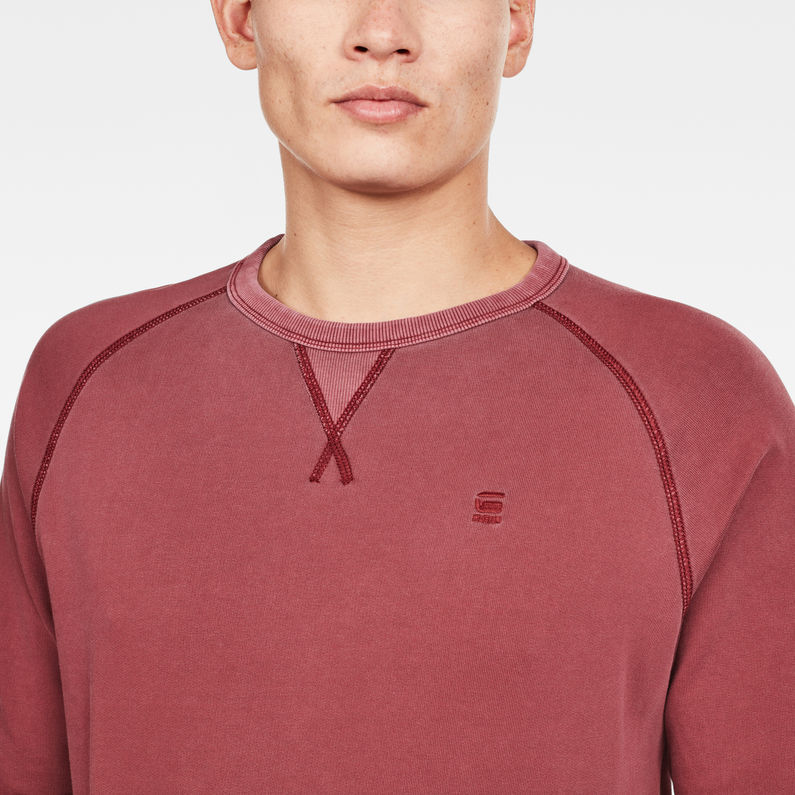 G-STAR® Core Raglan Sweater Red detail shot