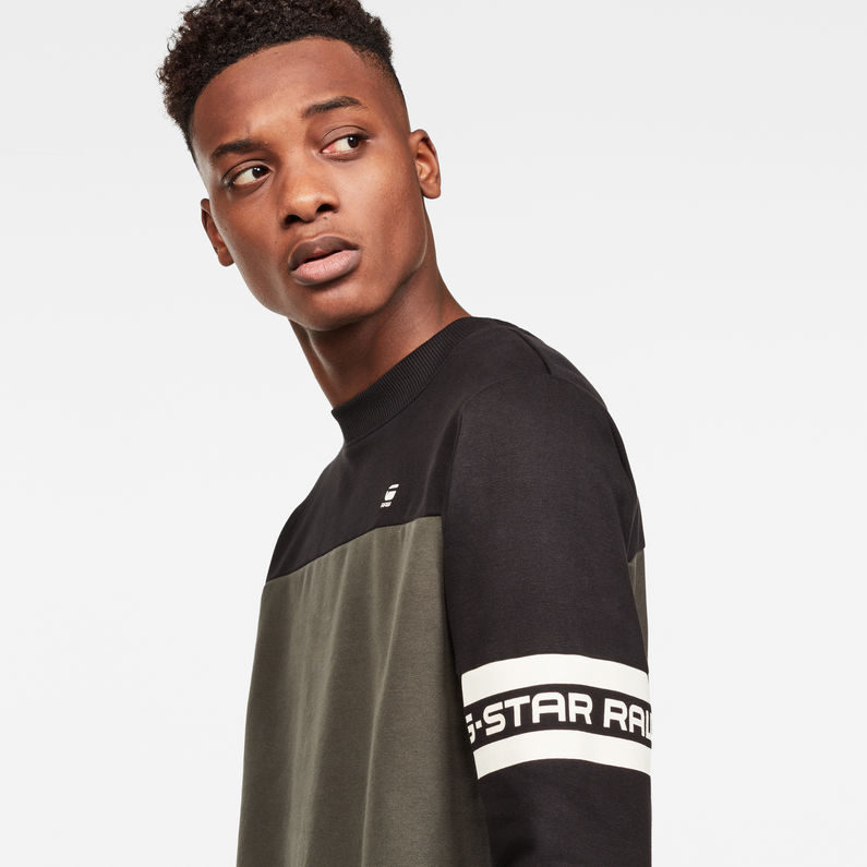 G-Star RAW® Graphic 18 Core Sweat Grey detail shot