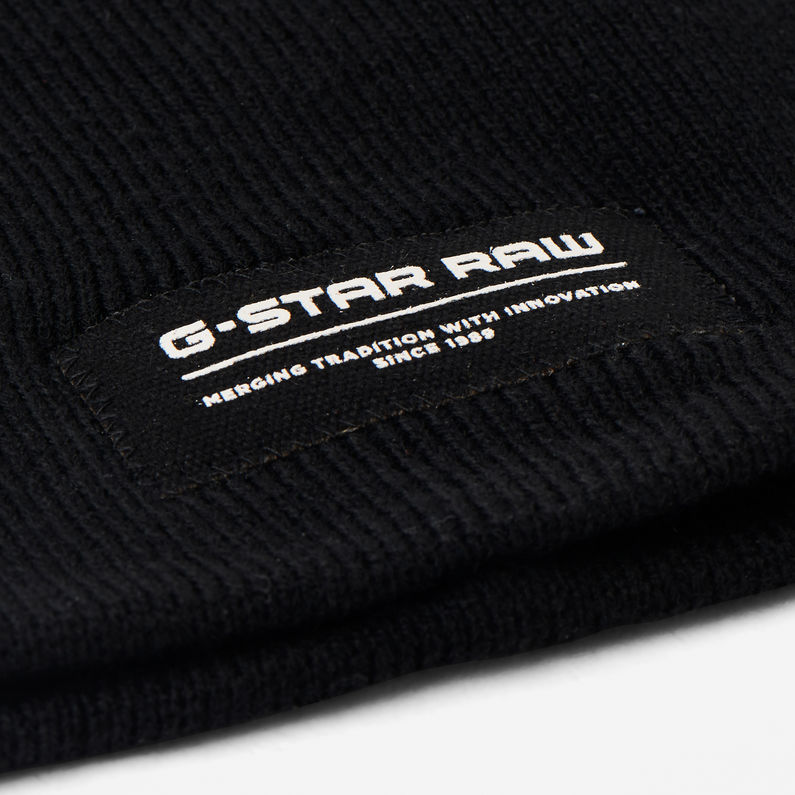 G-Star RAW® Taui Ann Long Beanie Black detail shot buckle