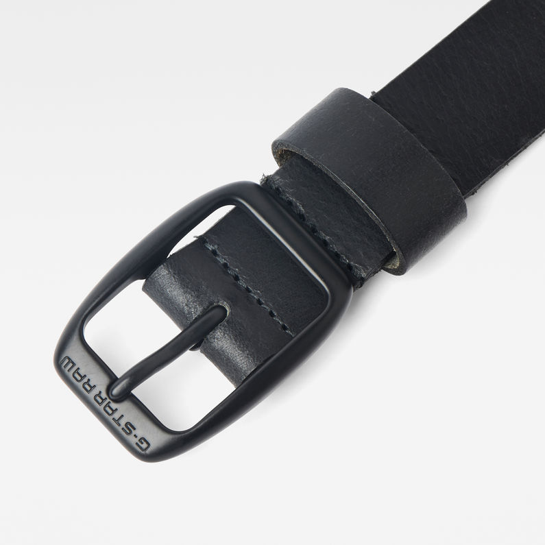 G-Star RAW® Bryn Belt Negro detail shot buckle