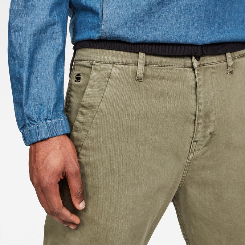 G-Star RAW® Bronson Straight Tapered Cuffed Trousers Grün detail shot