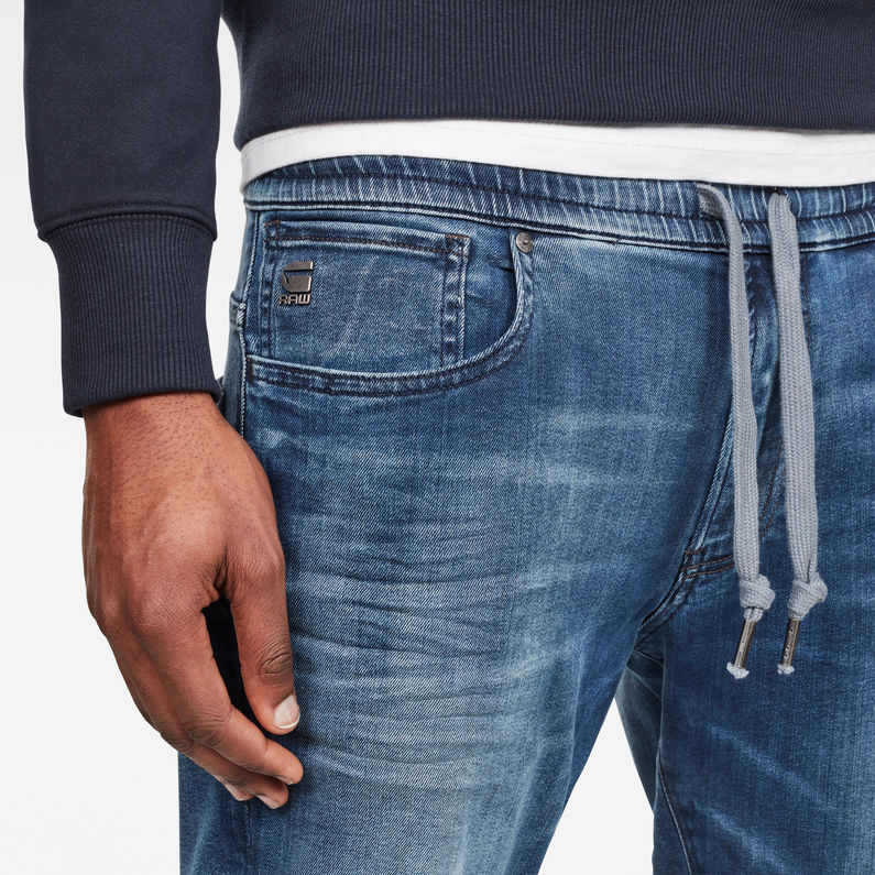 G-STAR® Arc 3D Sport Straight Tapered Jeans Midden blauw detail shot