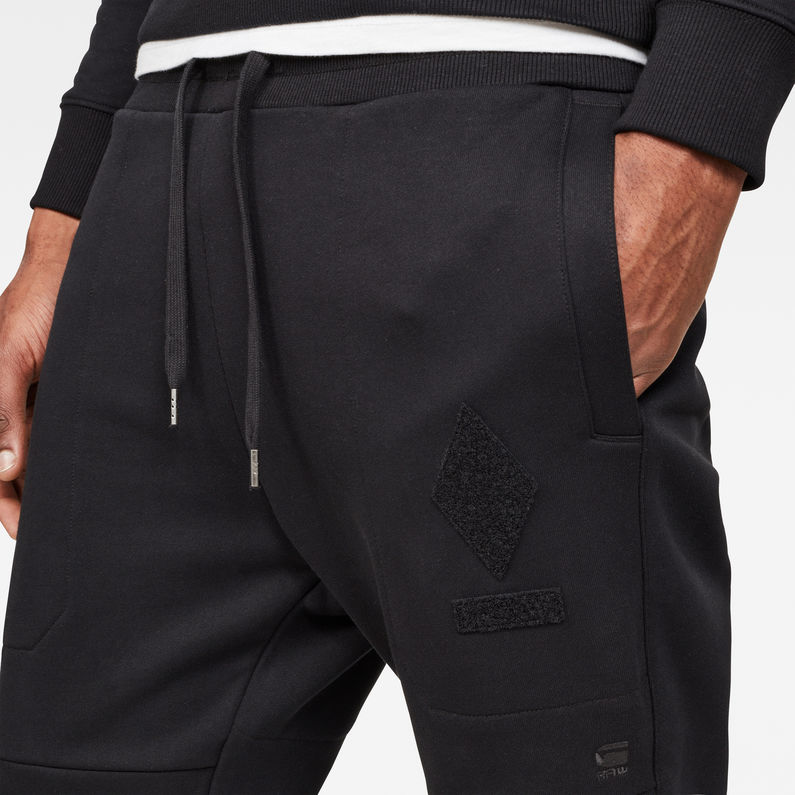 G-STAR® Ore Slim Tapered Sweatpant Black detail shot