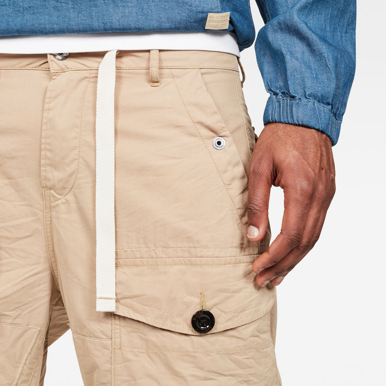 G-Star RAW® Torrick Relaxed Pants Brown detail shot