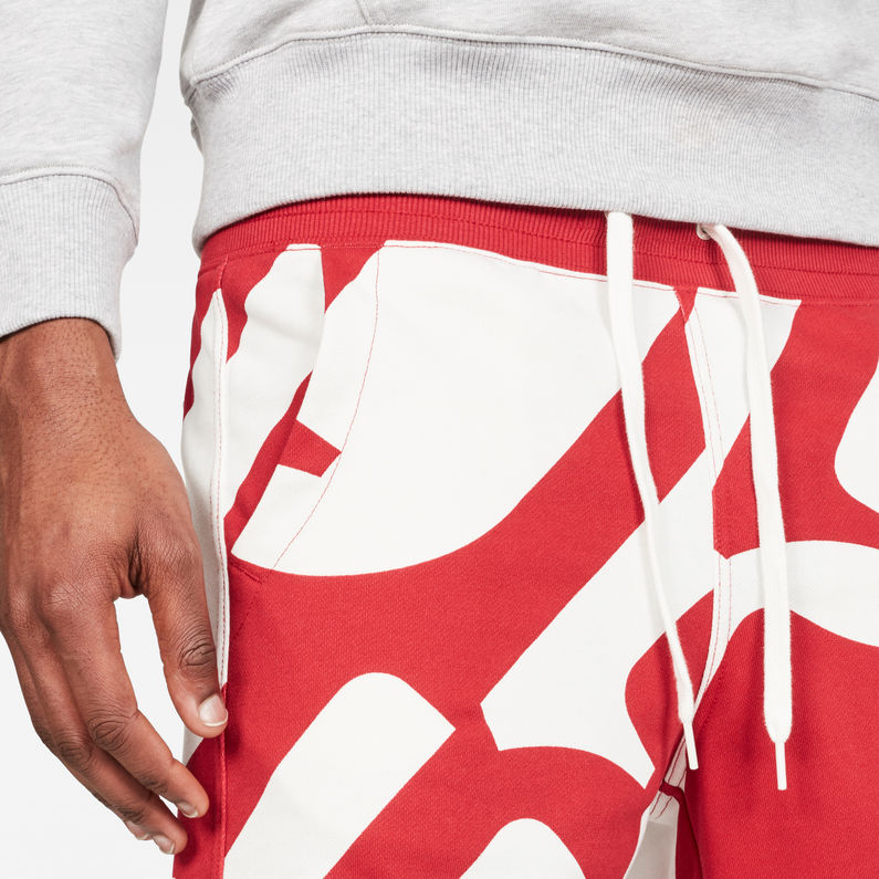 G-Star RAW® Hyce Relaxed Sweatshort Red detail shot