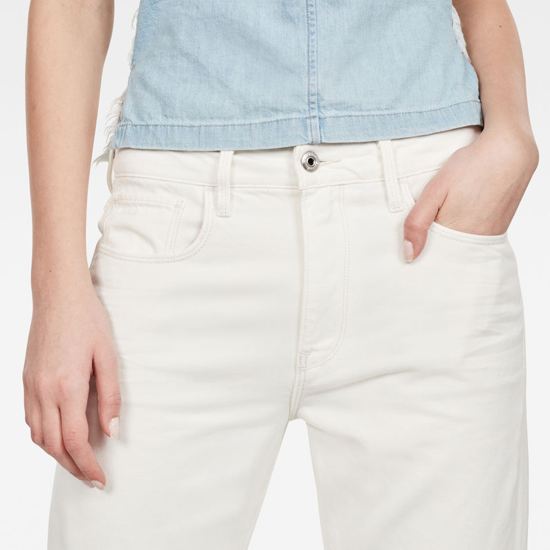 G-Star RAW® 3301 Mid Boyfriend Colored Jeans Beige detail shot