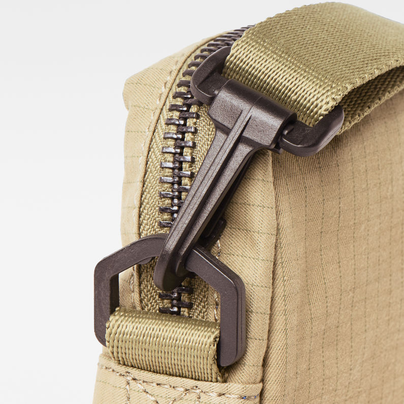 G-Star RAW® Estan Sport Pouch Green detail shot