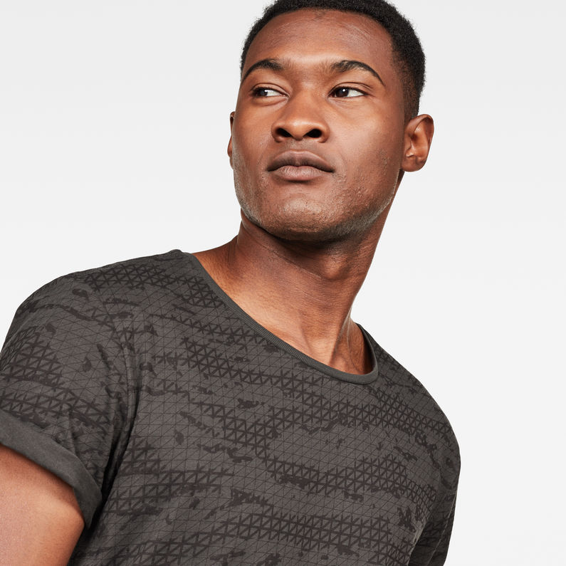 G-Star RAW® Vontoni Relaxed T-Shirt Brown detail shot