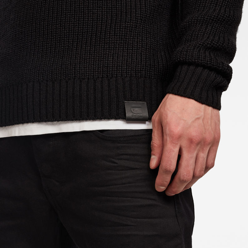 G-Star RAW® Omohundro Zip Turtle Knit Schwarz detail shot