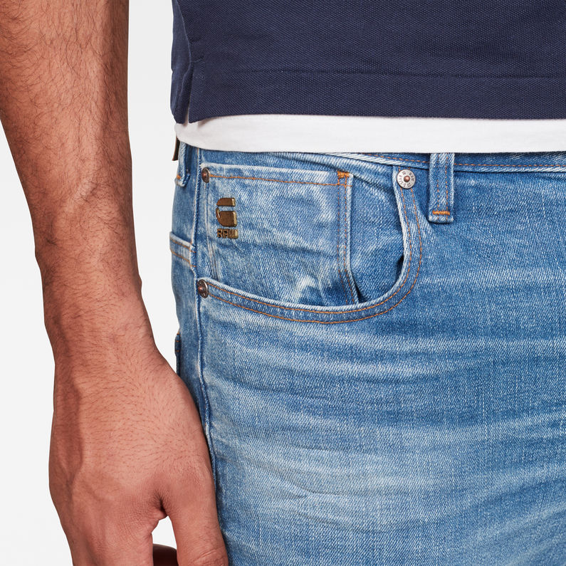 G-Star RAW® Arc 3D Slim Jeans Medium blue detail shot buckle