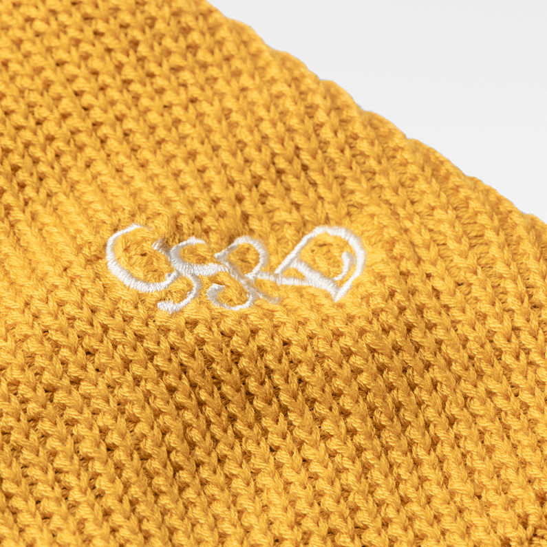 G-Star RAW® Gorro Shim Amarillo detail shot buckle