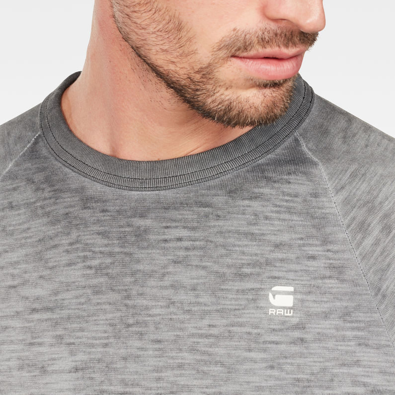 G-Star RAW® Valtoras Overdyed Raglan T-Shirt Black detail shot