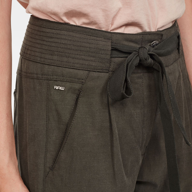 G-Star RAW® Chisel Boyfriend Pant Grey detail shot