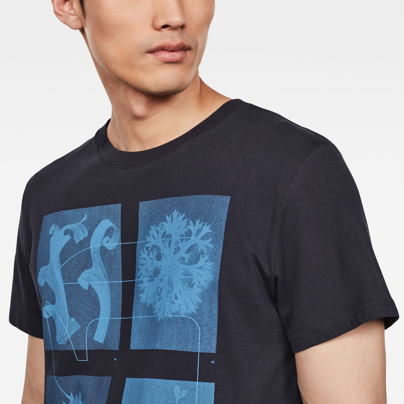 G-Star RAW® Camiseta Rijks Graphic Azul oscuro detail shot