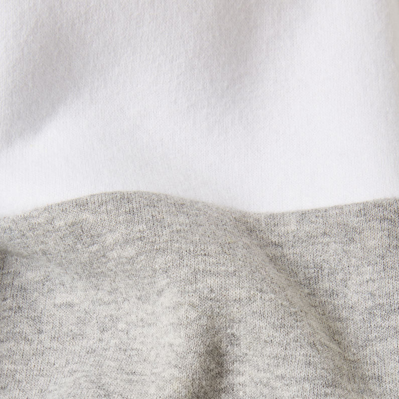 G-Star RAW® Graphic Logo Sweater Grijs fabric shot