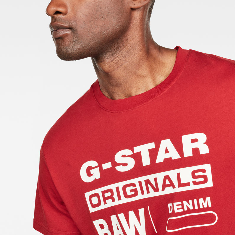 red g star shirt