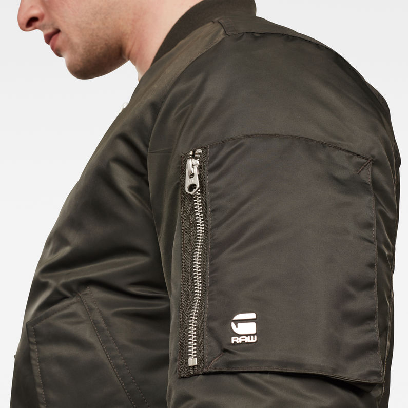 G-Star RAW® Bomber Vodan Quilted Gris detail shot