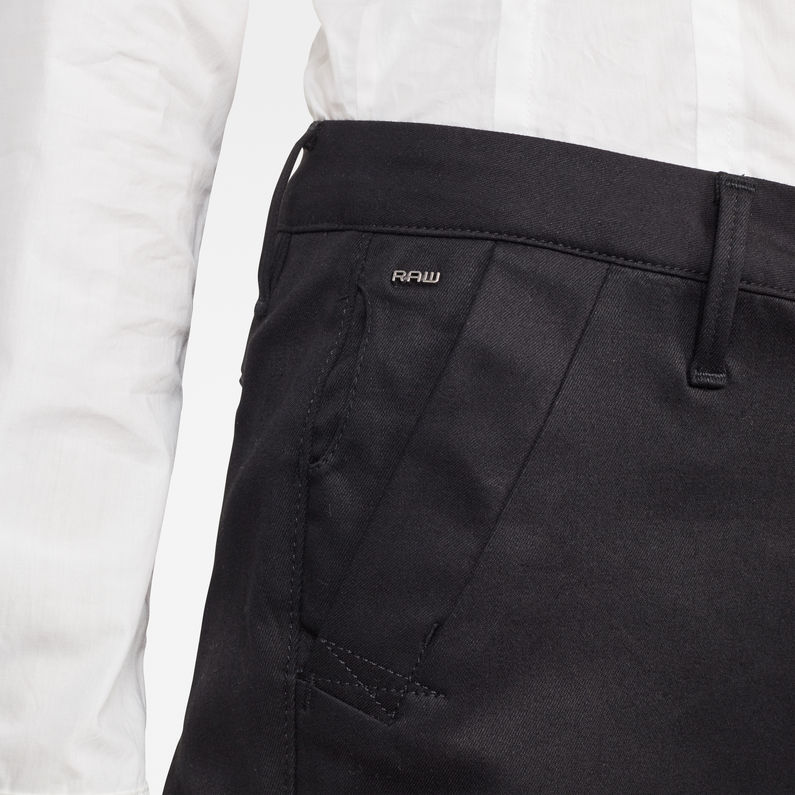 G-STAR® Bronson Mid Waist Boyfriend Chino Schwarz detail shot