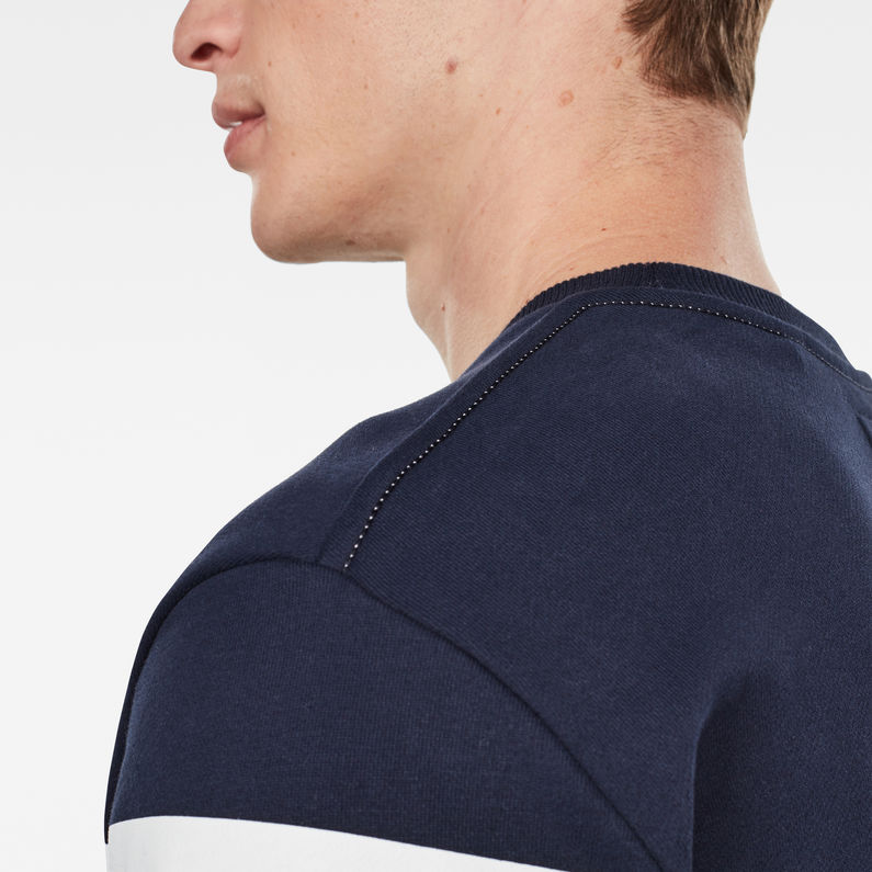 G-STAR® Graphic 13 Pullover Dunkelblau detail shot