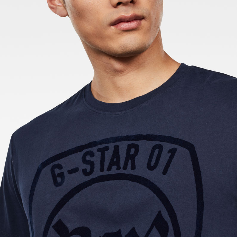 G-Star RAW® Haut Graphic 10 Bleu foncé detail shot